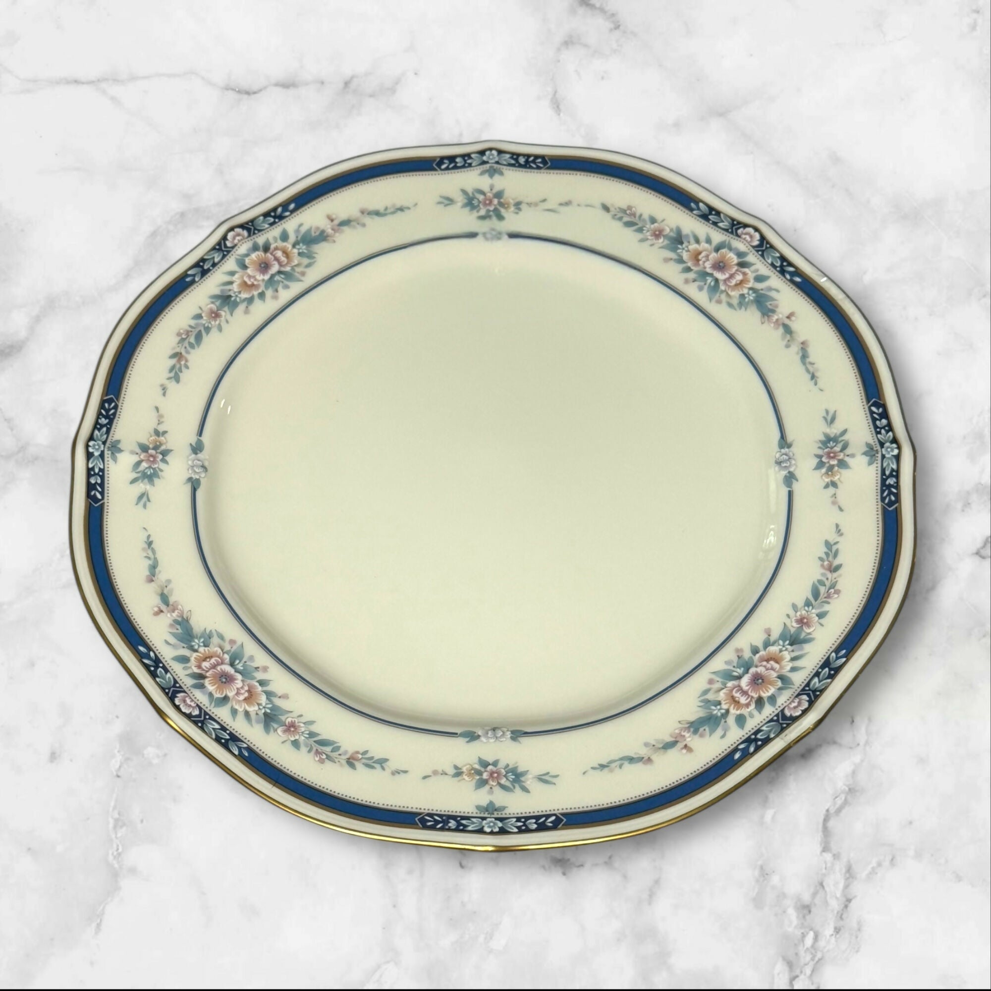 Noritake Auburndale Porcelain Dinnerware Set | 6 Pc | Immaculate Condition