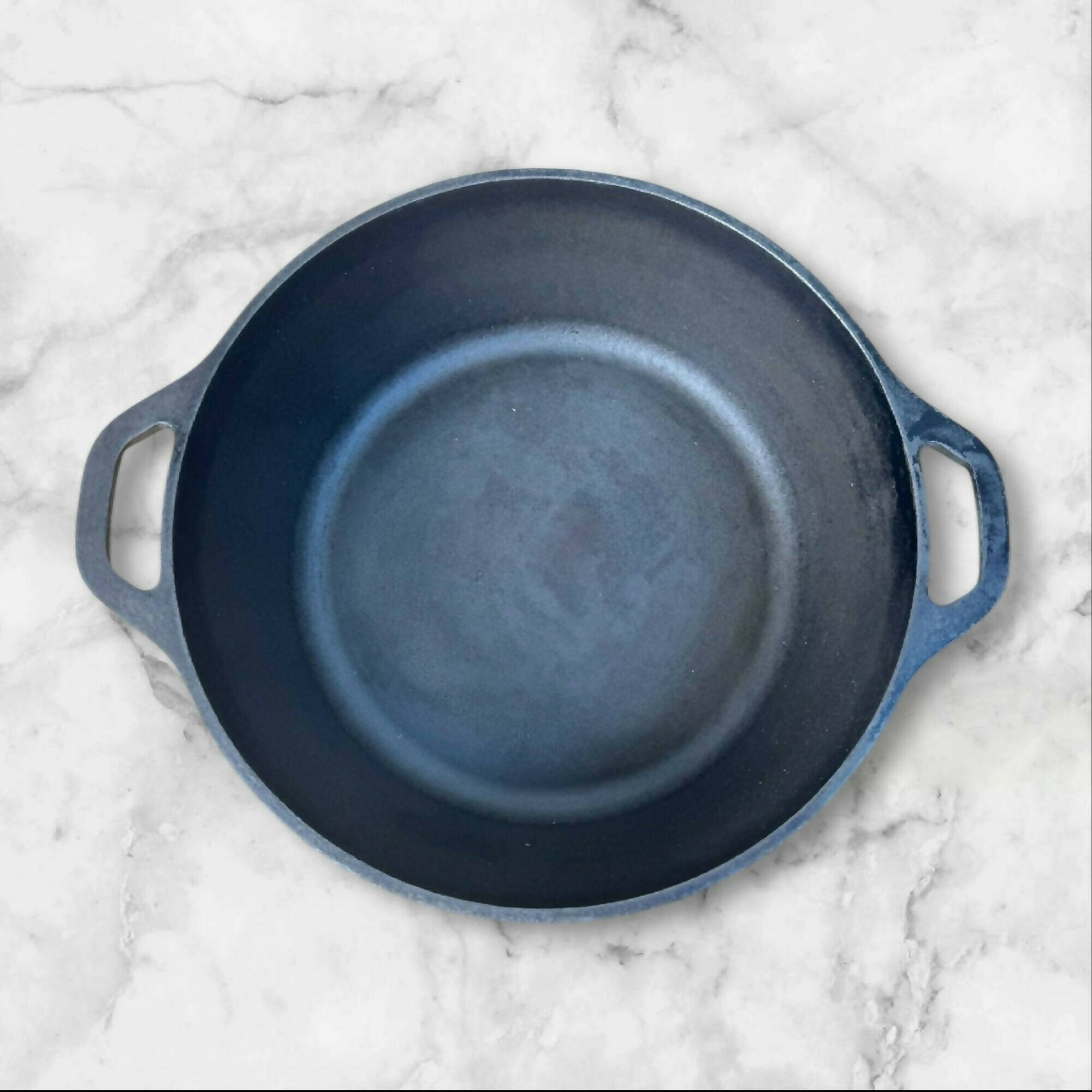 Lodge 5 Qt Cast Iron Dutch Oven with Lid USA Made | Gently Used