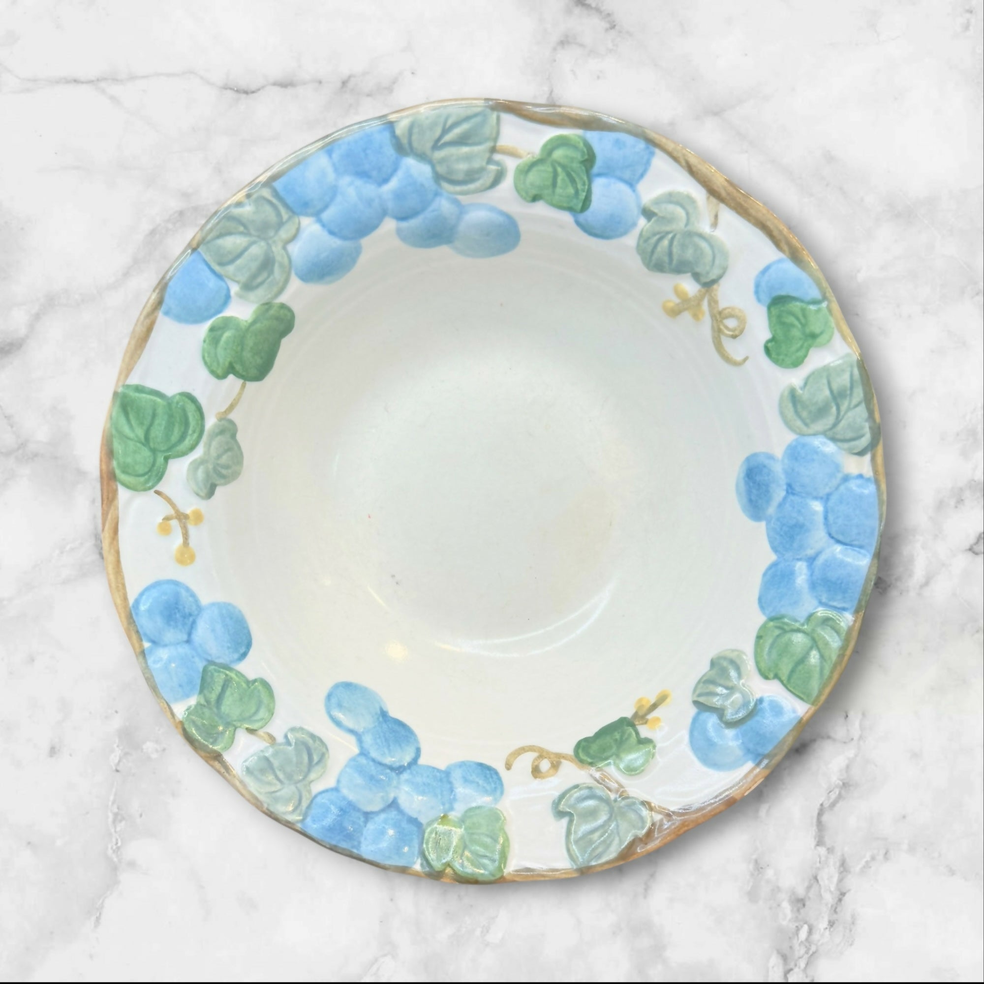 Metlox Poppytrail Sculptured Grape Rim Cereal Bowls | Set of 4 | Good Condition