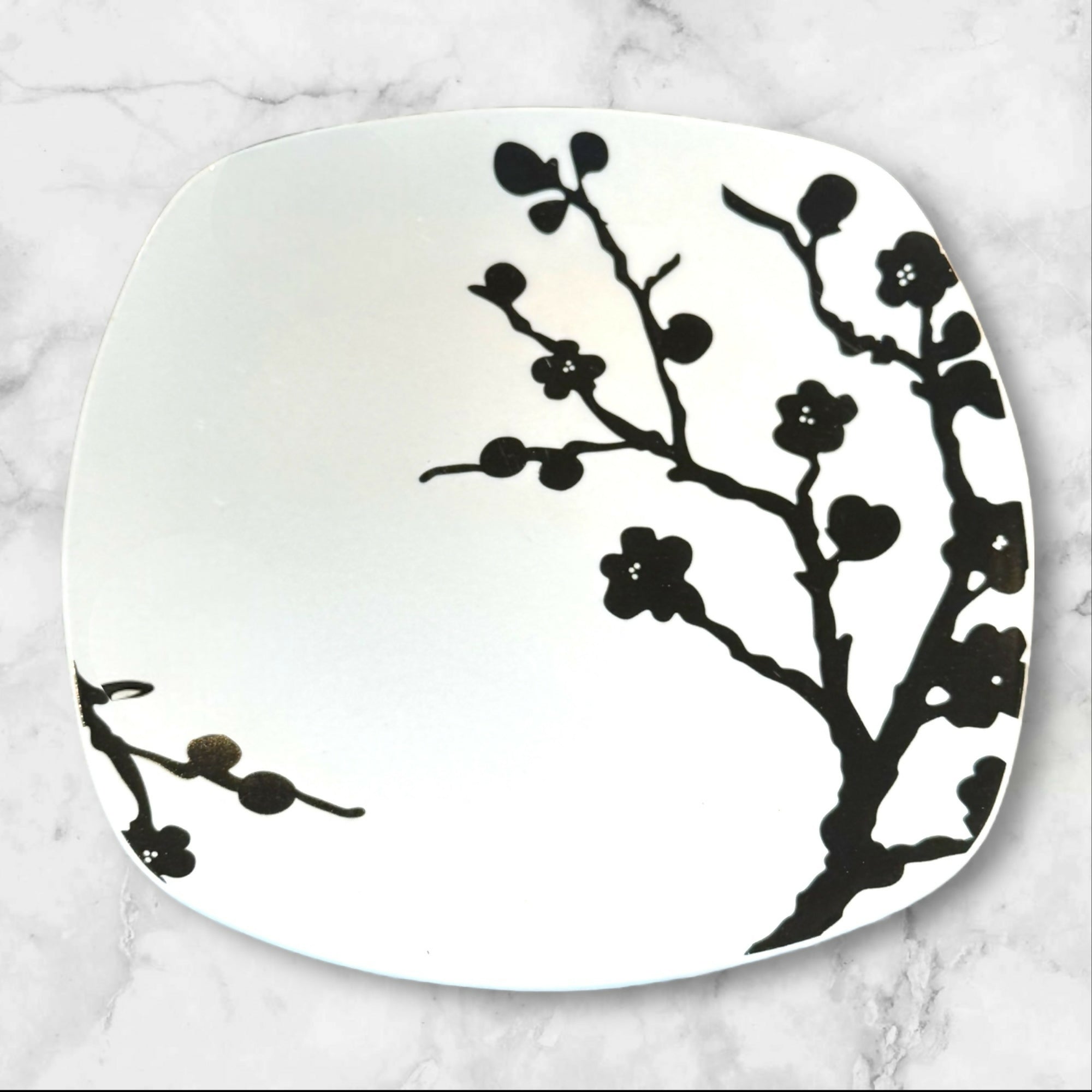 Roscher Black & White Floral Scroll Stoneware Plates | Set of 8 | Gently Used