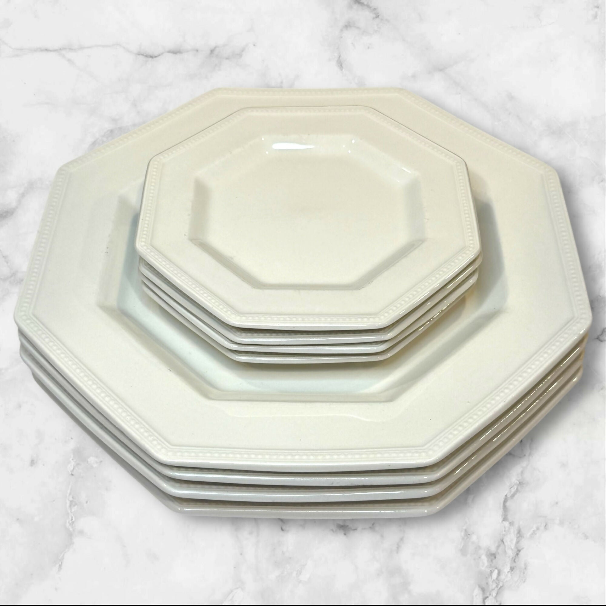 Johnson Brothers Heritage White Plates England | Set of 8 | Great Condition