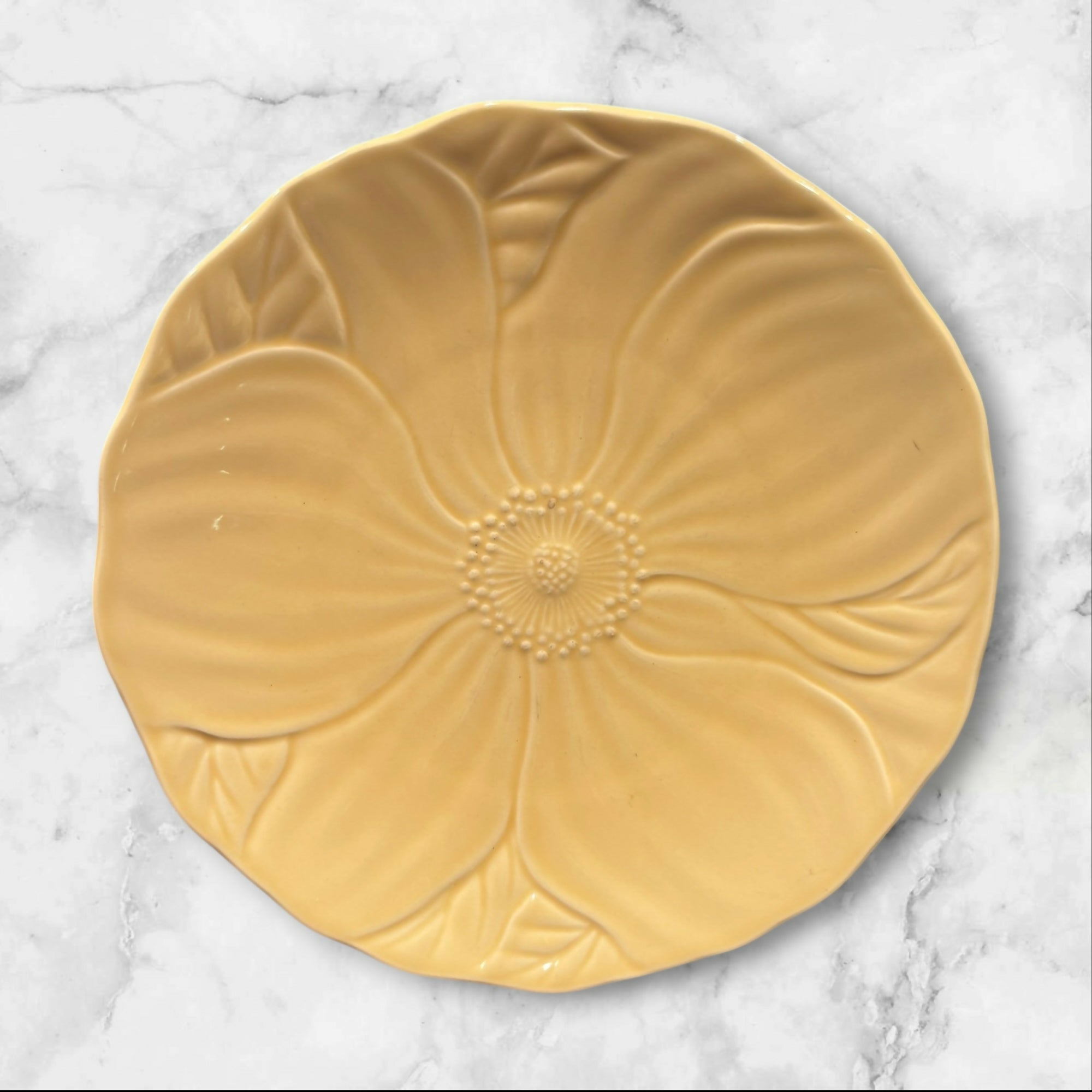 Mikasa Country Manor Saffron Flower Salad Plates | Set of 4 | Good Used