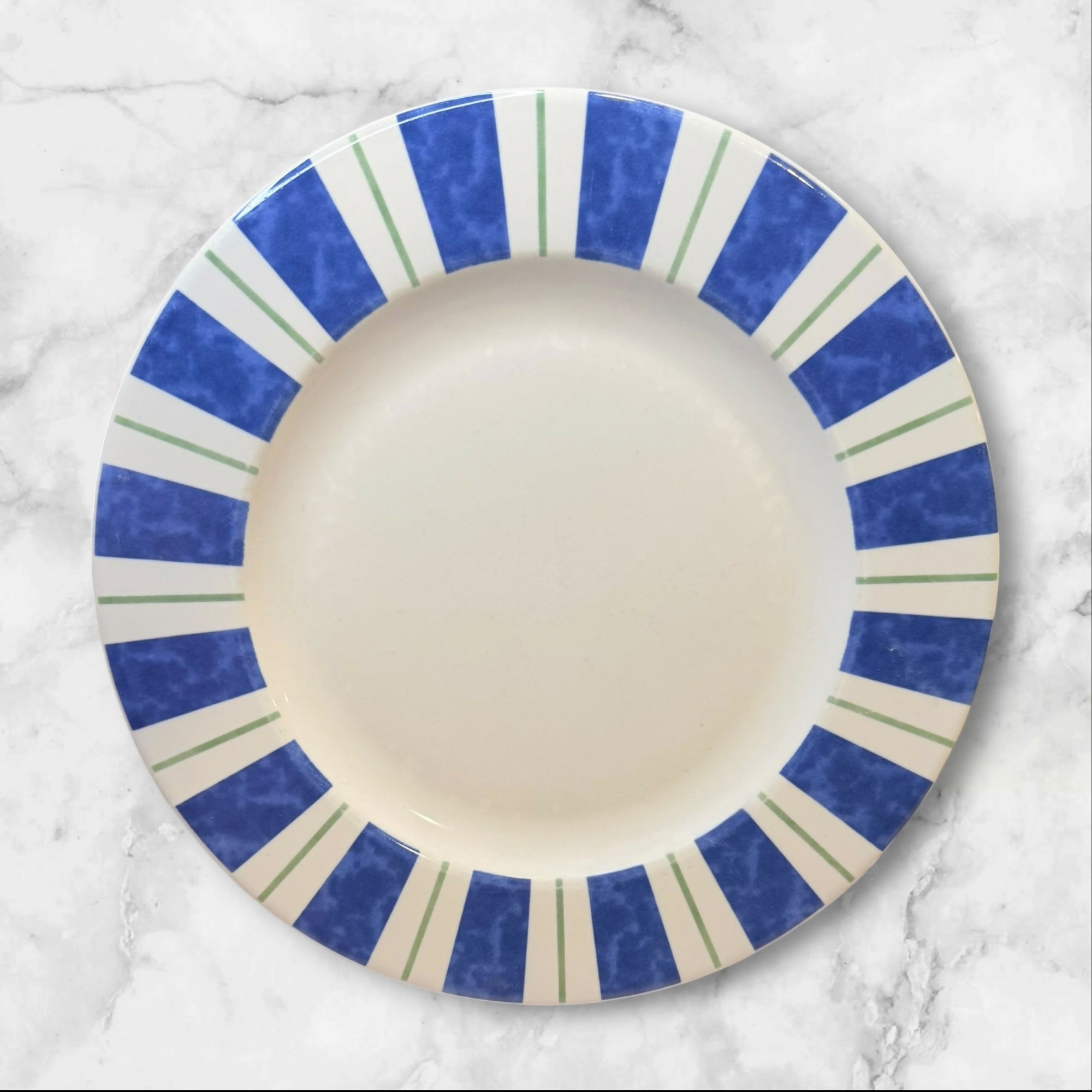 Pfaltzgraff Wyngate Stripe Dinner Plates Set of 4 Stoneware Gently Used