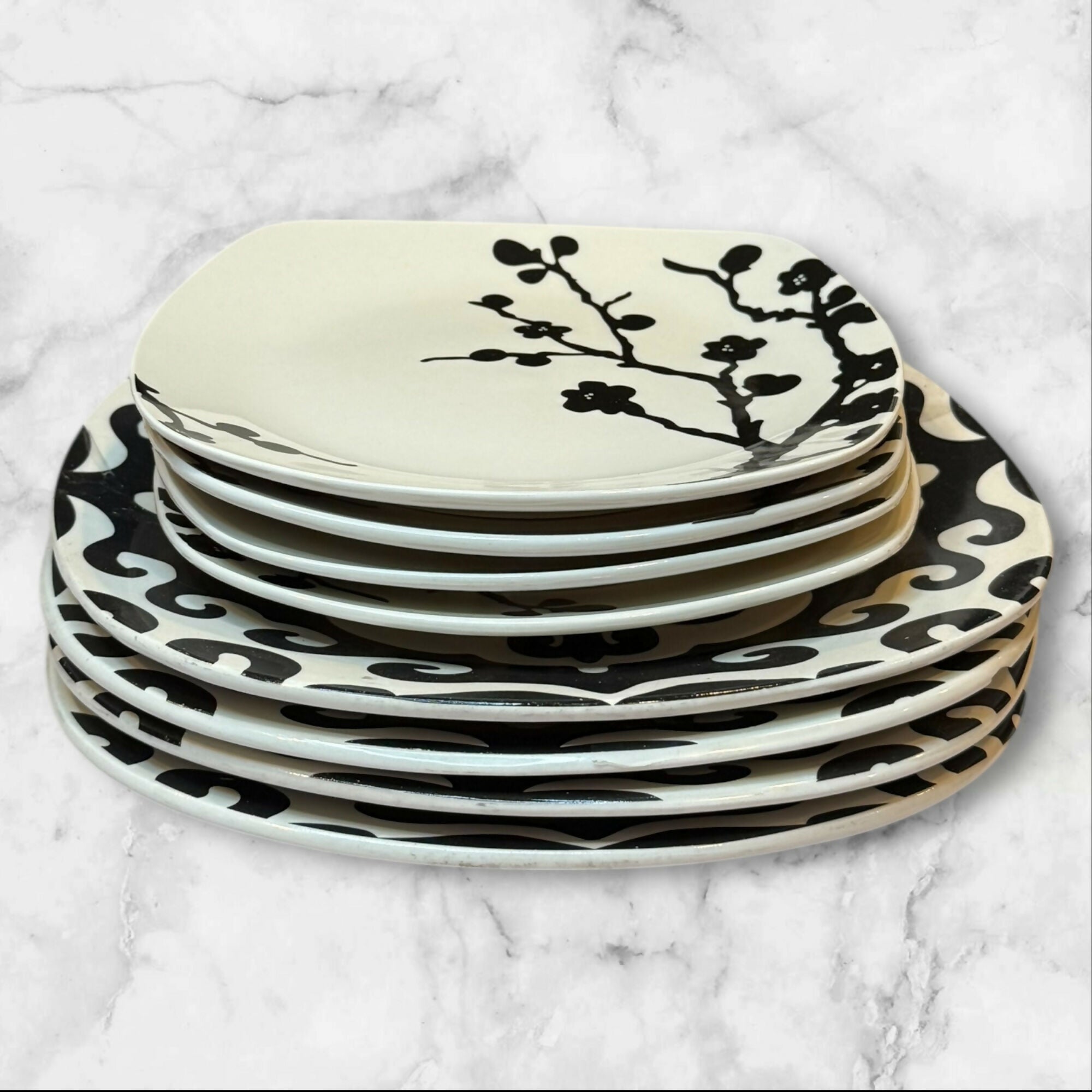 Roscher Black & White Floral Scroll Dinnerware Set | Set of 8 | Gently Used