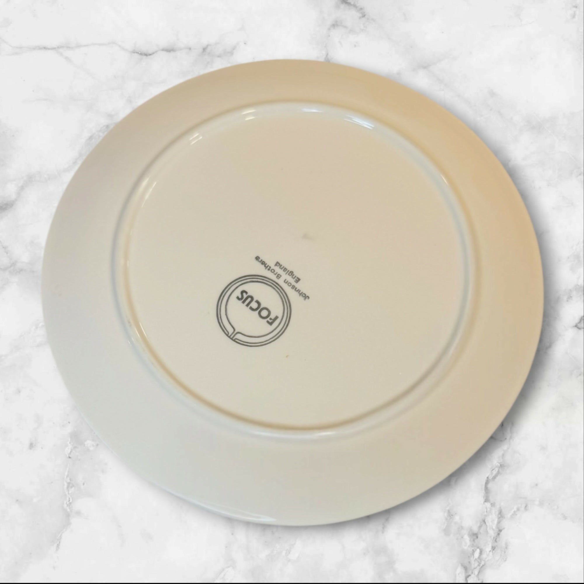 Johnson Brothers Focus White Salad Plates | Set of 4 | Great Condition