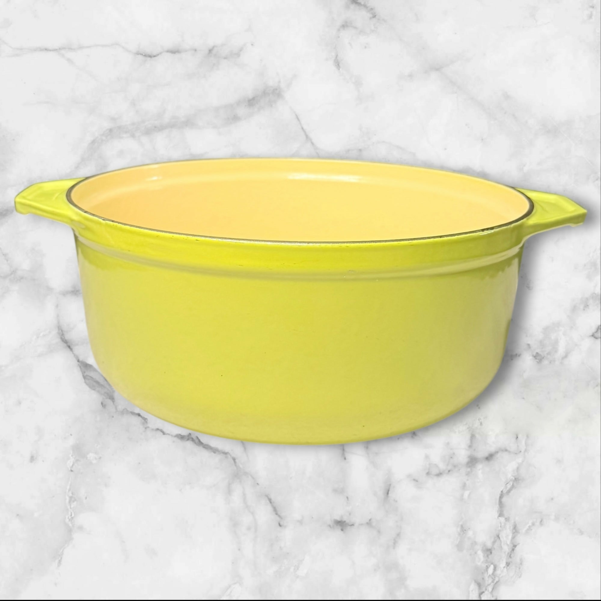 Cousances France Avocado Green Cast Iron Dutch Oven 4.5 Qt | Vintage Rare