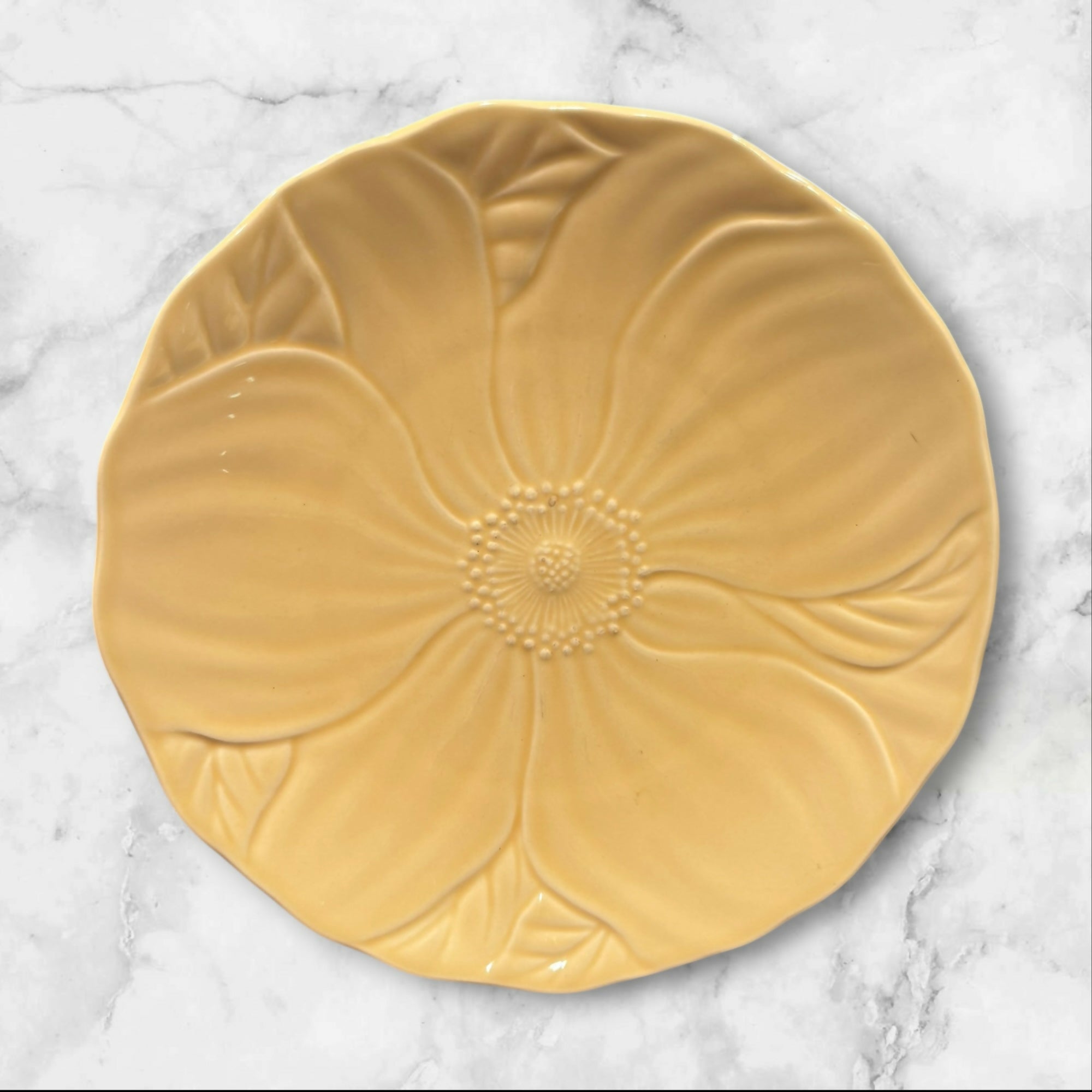 Mikasa Country Manor Saffron Flower Salad Plates | Set of 4 | Good Used