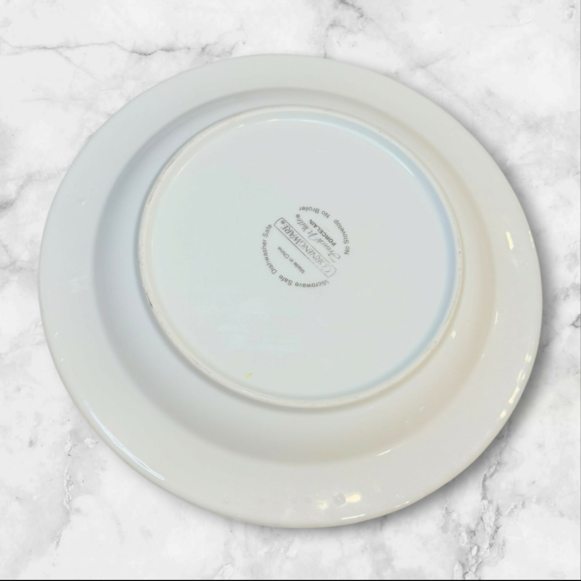 Corelle French White Dinner Plates | Set of 4 | Great Condition