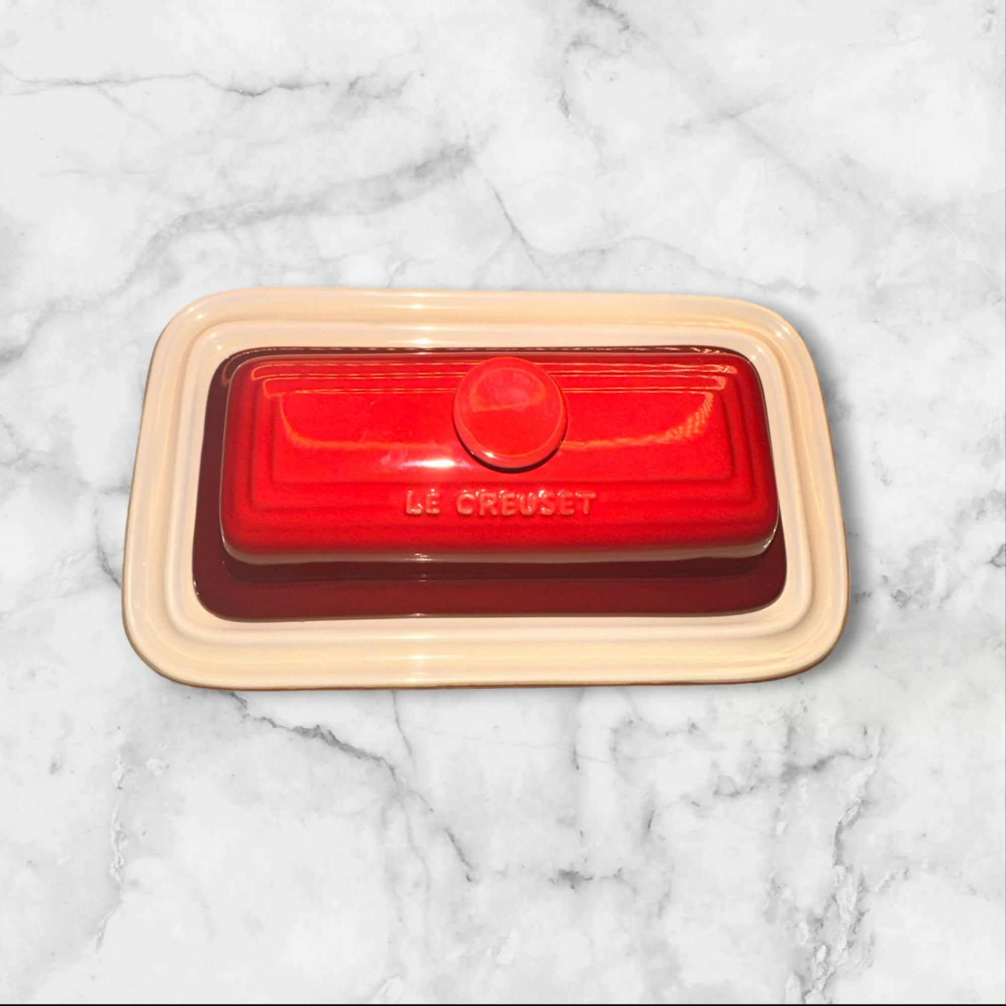 pre-owned, le creuset, butter dish