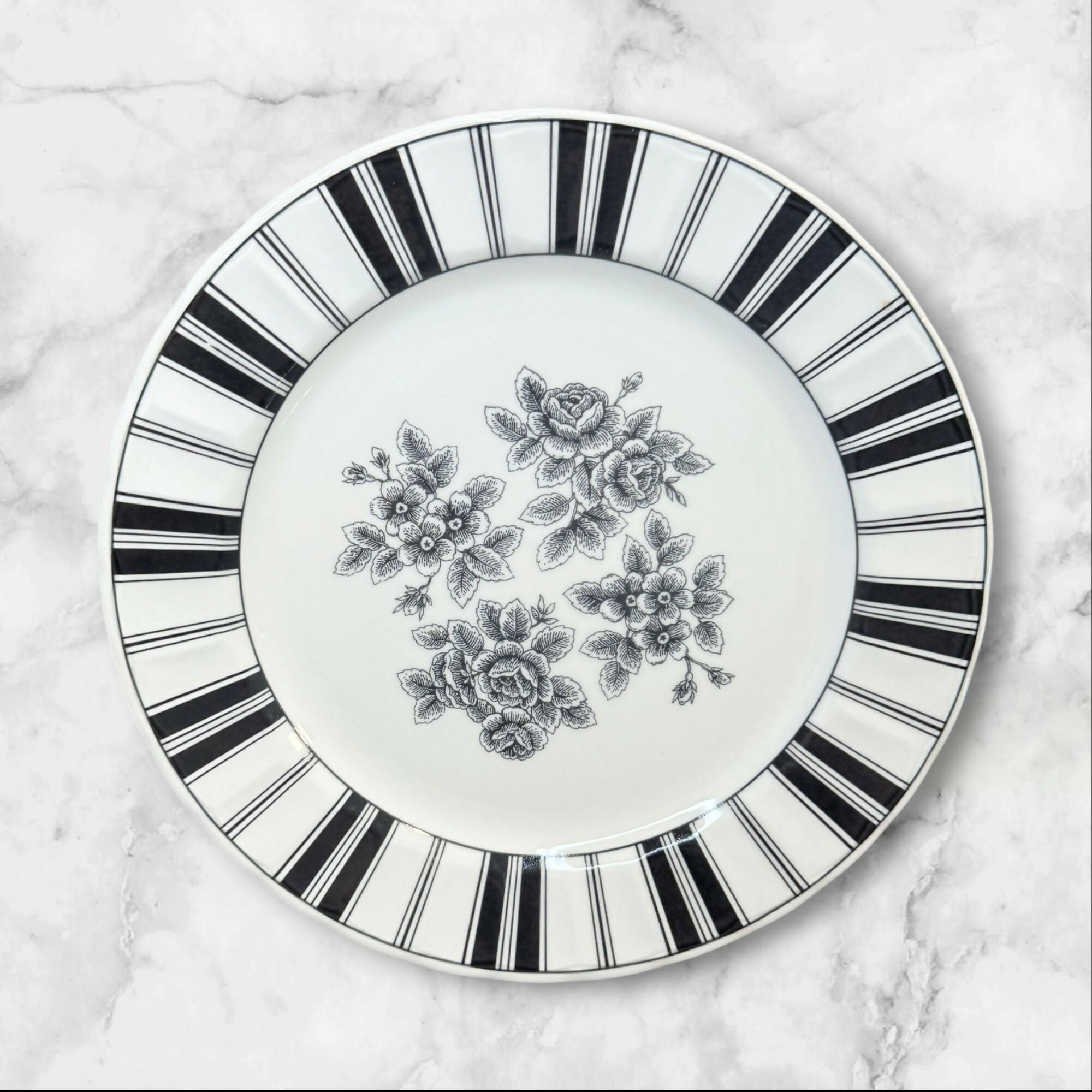 Waverly Garden Room Columbia Dinner Plates | Set of 4 | Great Condition