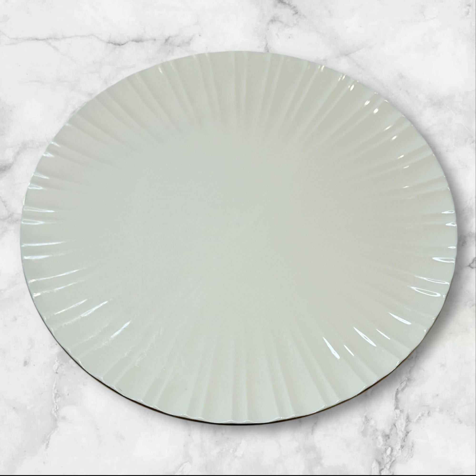 Lenox Plaza Collection Pedestal Cake Stand | Gold Trim | Excellent Condition