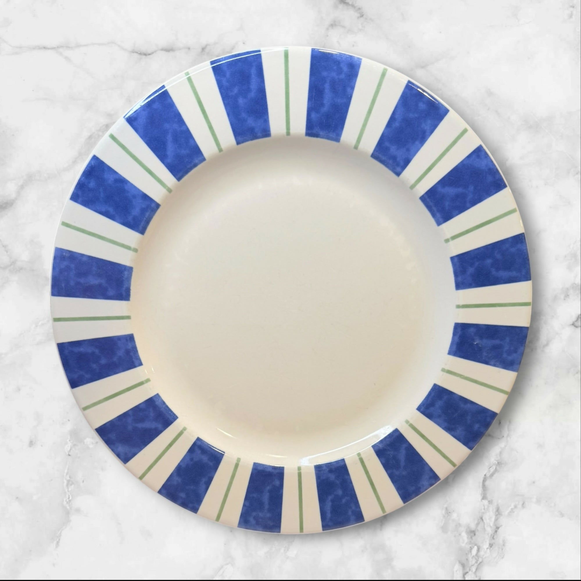 Pfaltzgraff Wyngate Stripe Dinner Plates Set of 4 Stoneware Gently Used