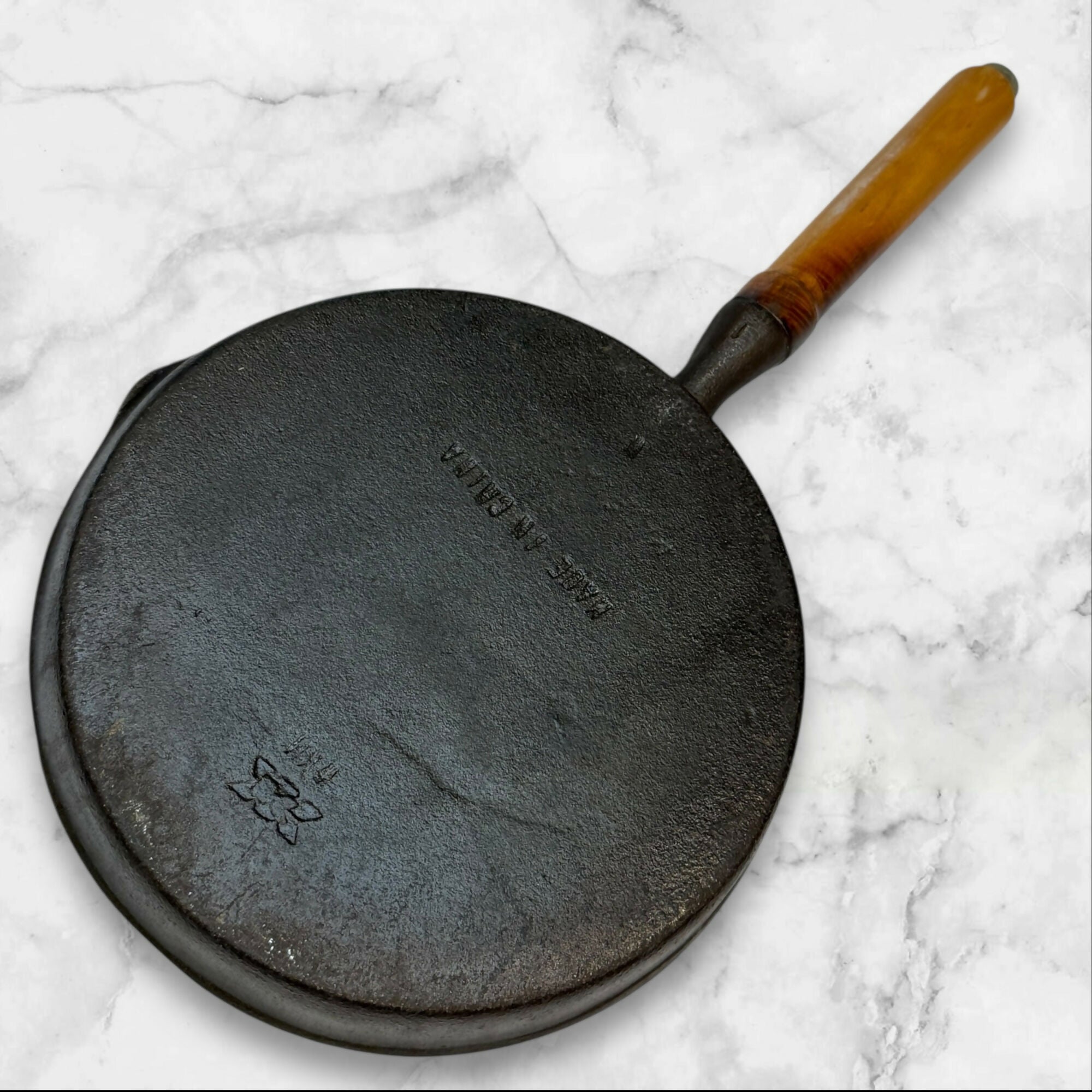 WKM Cast Iron Grill Pan with Lid | 7.75 Inch | Good Condition