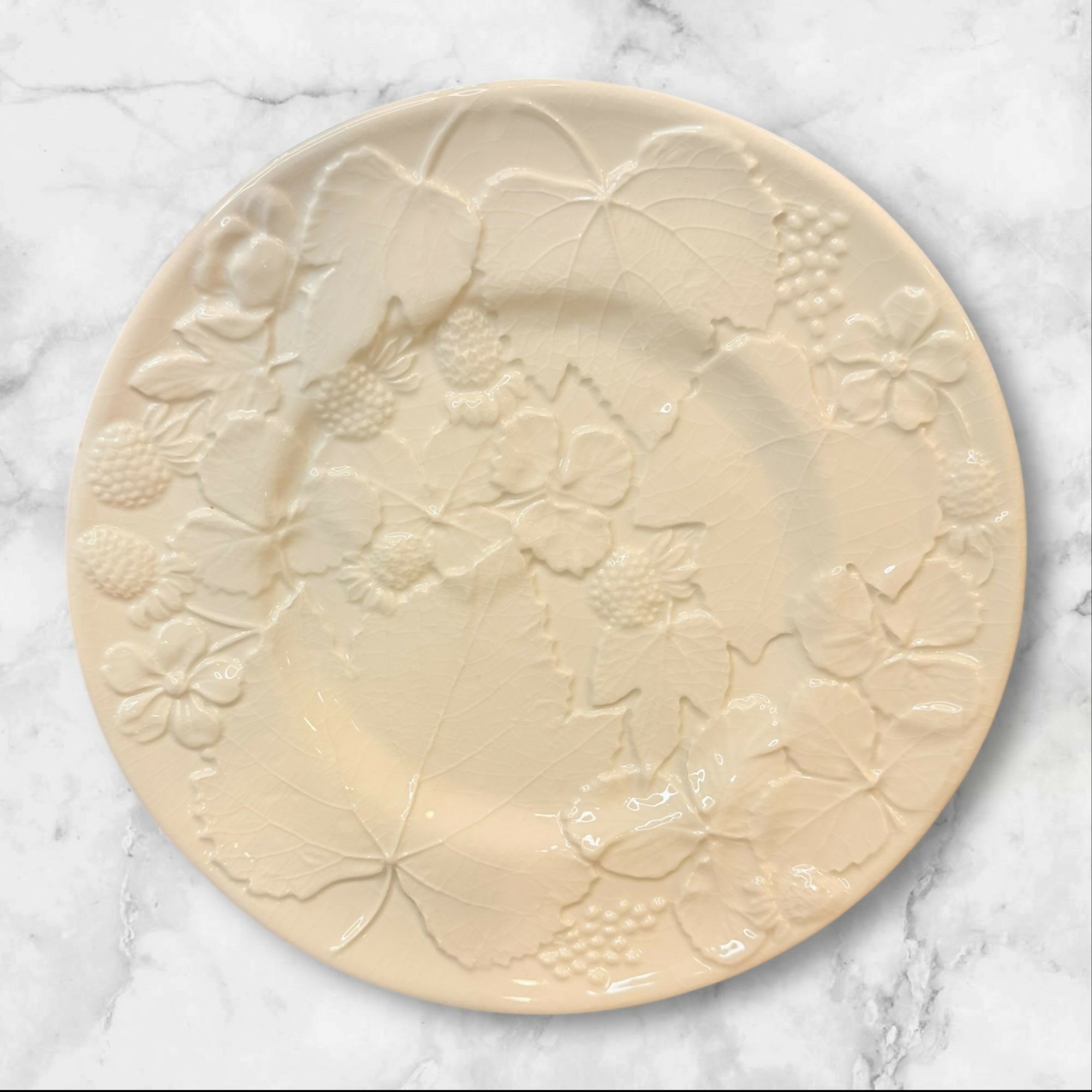 Burgess & Leigh Strawberry Grape White Dinner Plates | Set of 3 | Good